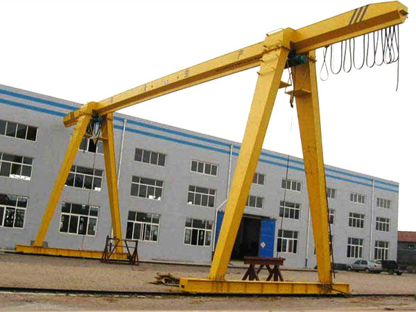 行吊和龍門吊是同一種設(shè)備嗎？